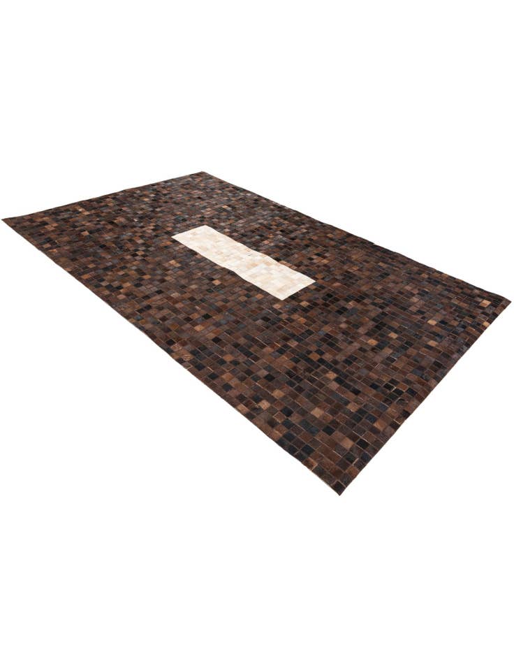 Detail image of 5' x 7' 10 Cowhide Stocks Rug
