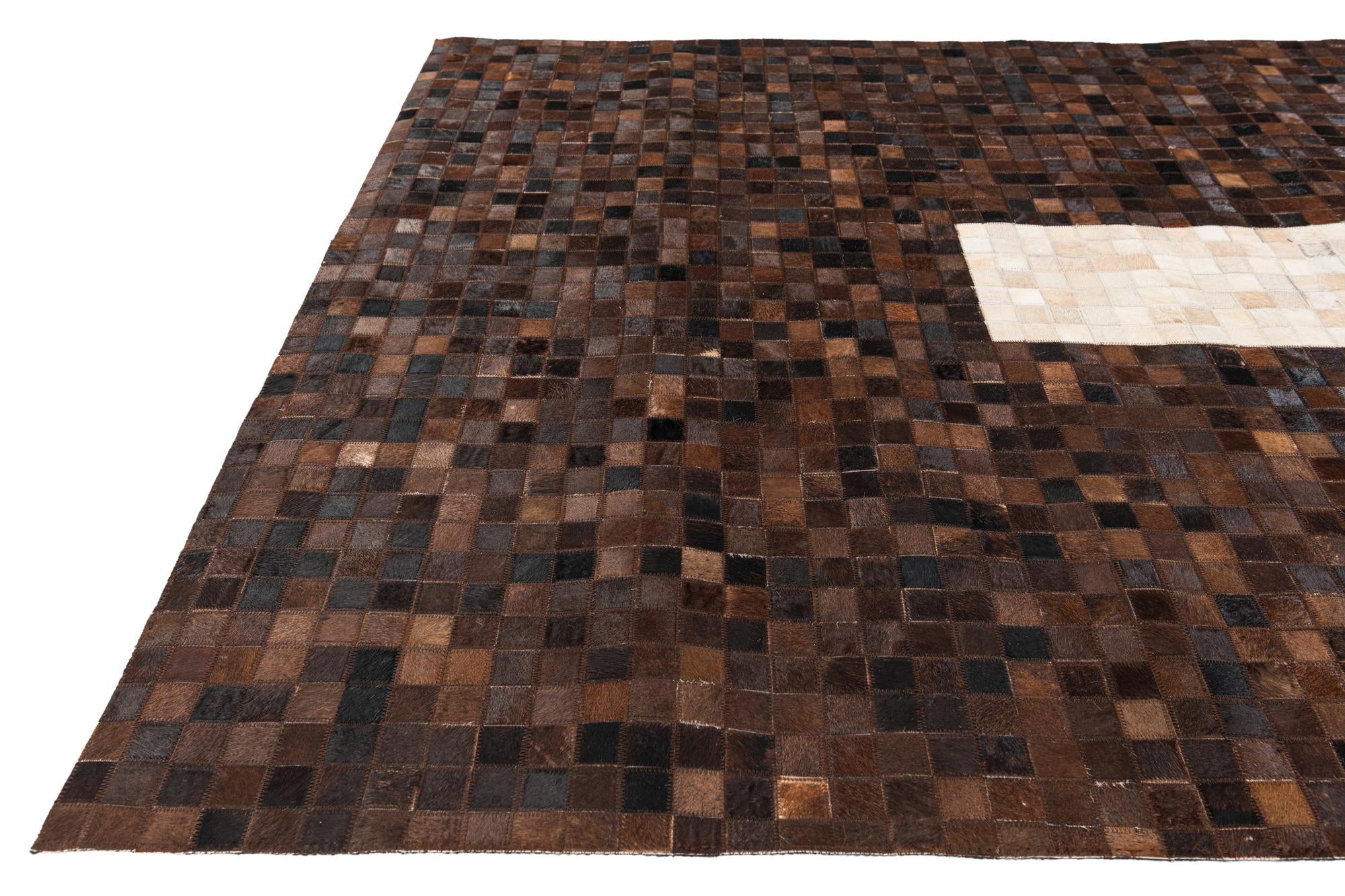 5' x 7' 10 Cowhide Stocks Rug