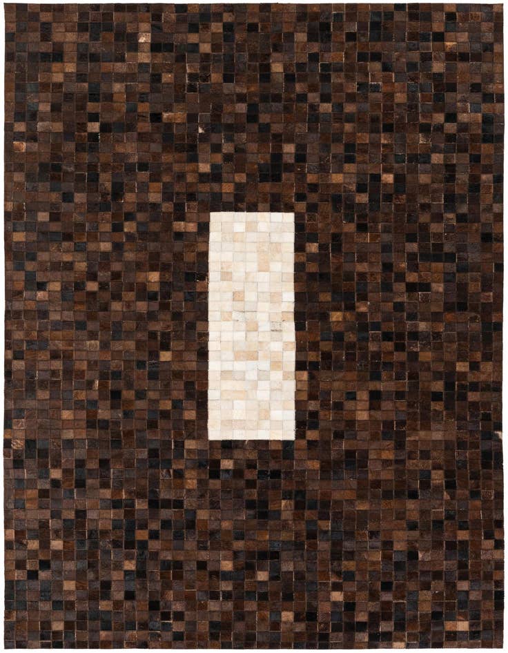 Detail image of 5' x 7' 10 Cowhide Stocks Rug
