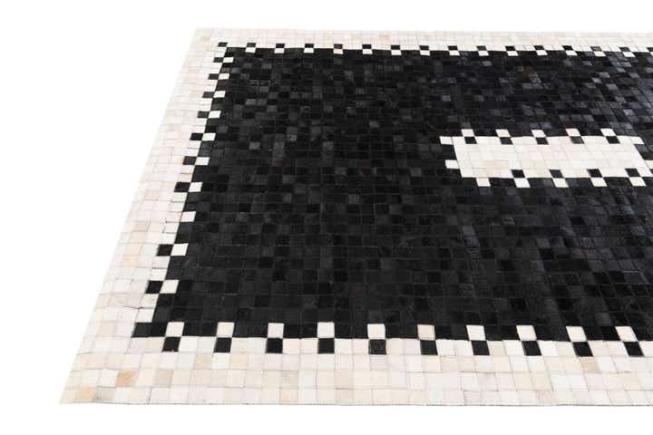 5' x 7' 10 Cowhide Stocks Rug