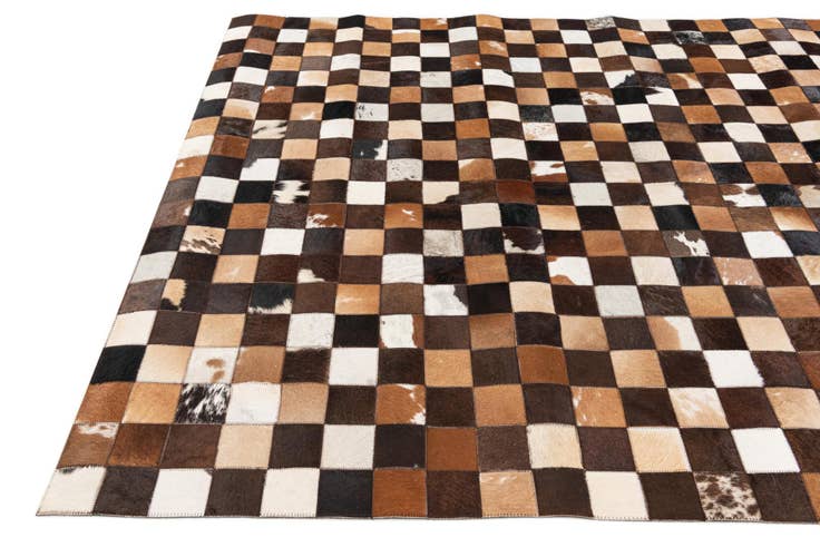 Detail image of 5' x 7' 11 Cowhide Stocks Rug