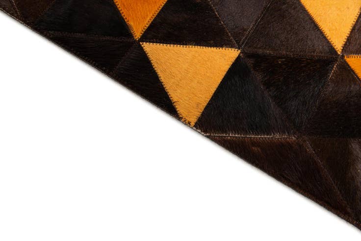 Detail image of 5' x 8' Cowhide Stocks Rug