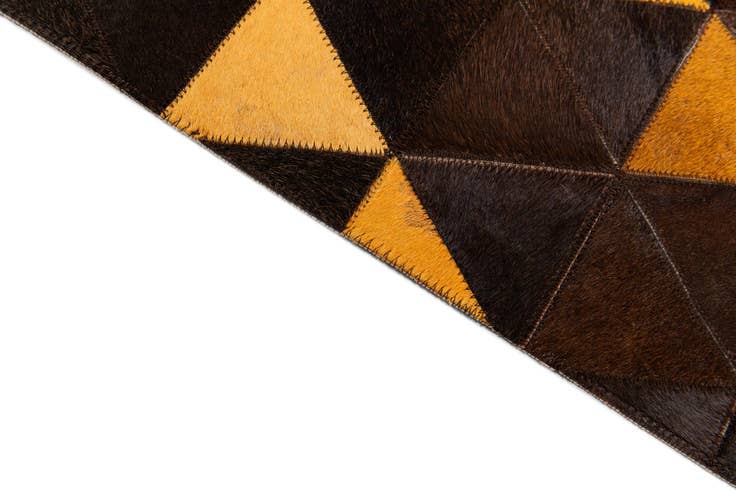 Detail image of 5' x 8' Cowhide Stocks Rug
