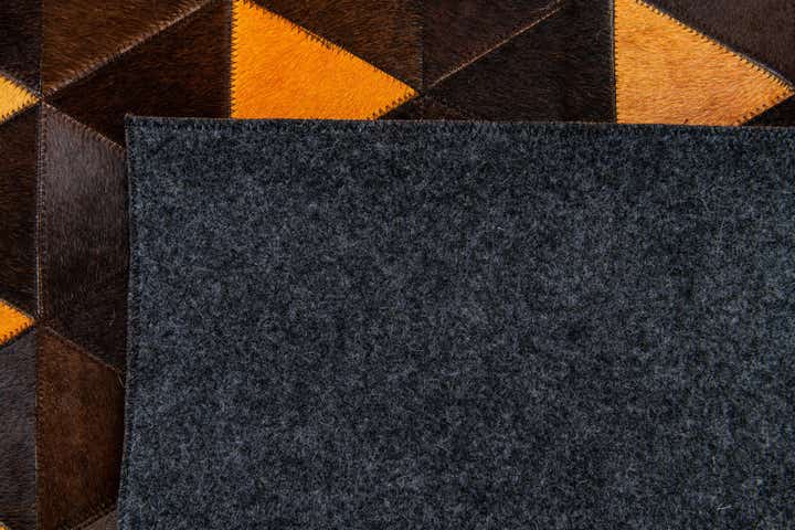 5' x 8' Cowhide Stocks Rug