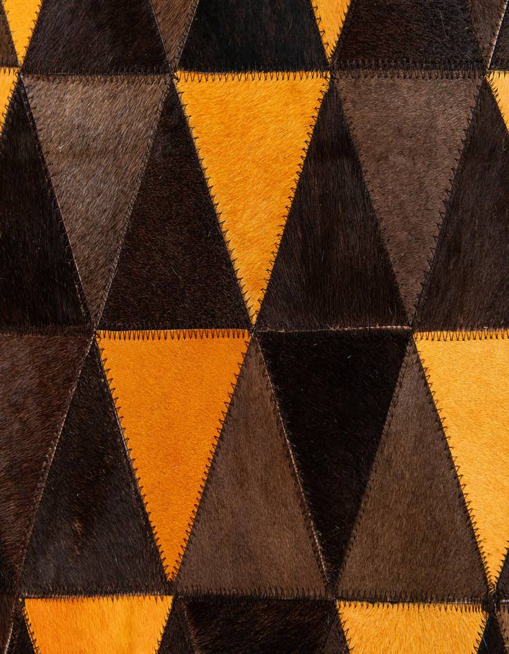 Detail image of 5' x 8' Cowhide Stocks Rug
