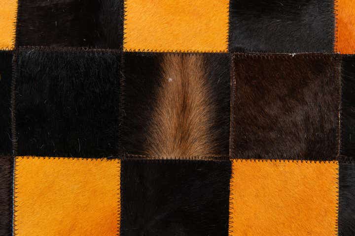 5' 2 x 8' Cowhide Stocks Rug