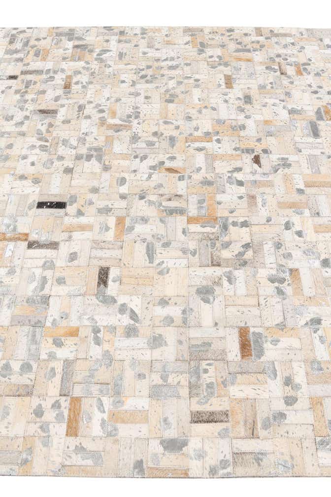 4' 11 x 8' 1 Cowhide Stocks Rug