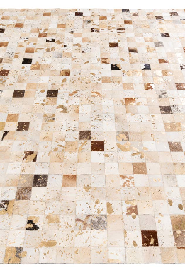 Detail image of 7' 10 x 9' 10 Cowhide Stocks Rug