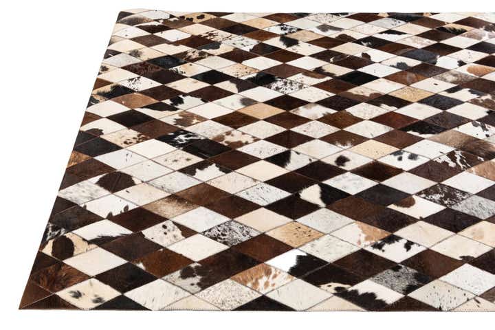 4' 8 x 6' 9 Cowhide Stocks Rug