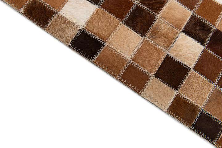 4' 8 x 6' 8 Cowhide Stocks Rug