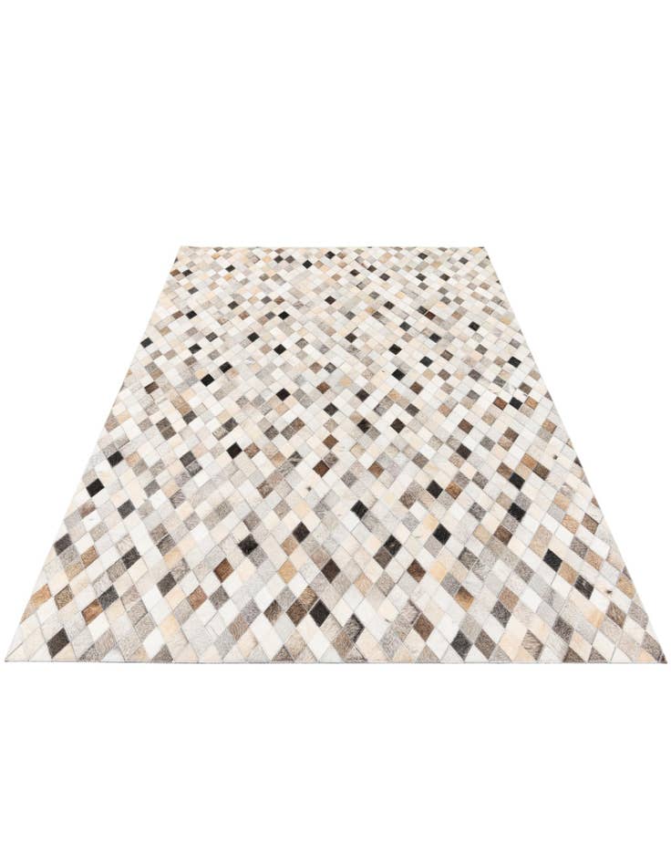 Detail image of 4' 7 x 6' 7 Cowhide Stocks Rug