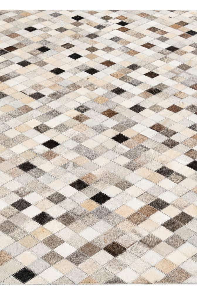 4' 7 x 6' 7 Cowhide Stocks Rug