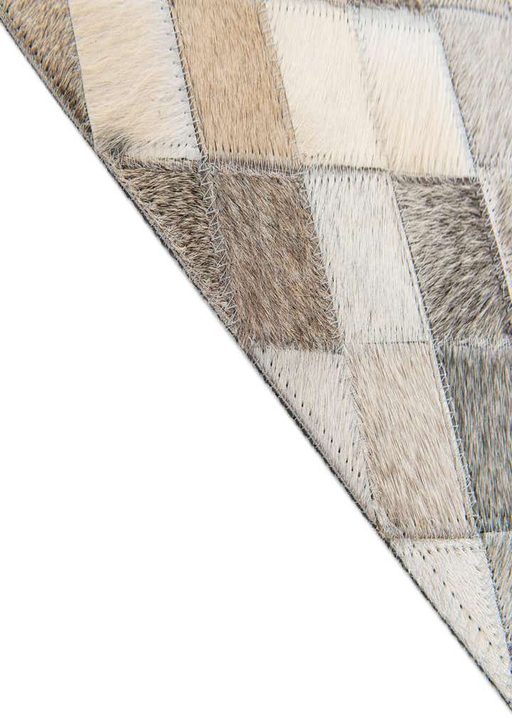 4' 7 x 6' 7 Cowhide Stocks Rug