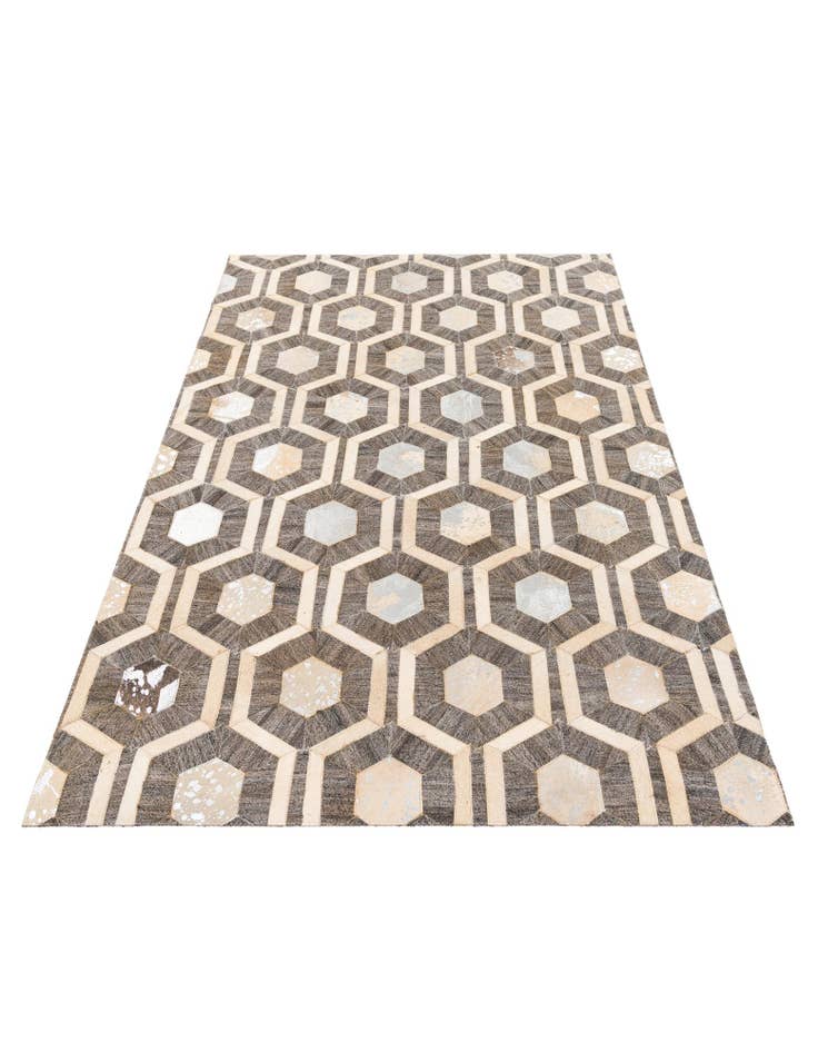 Detail image of 4' 1 x 6' 1 Cowhide Stocks Rug