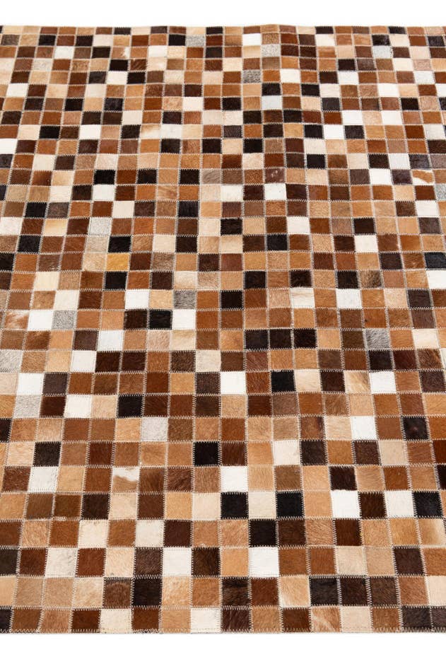 Detail image of 3' 11 x 5' 11 Cowhide Stocks Rug