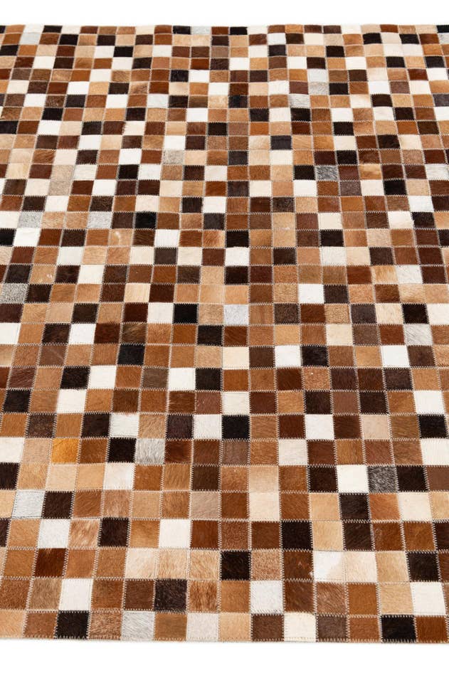 Detail image of 4' x 5' 11 Cowhide Stocks Rug