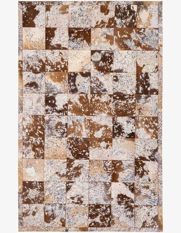 5' 2 x 8' Cowhide Stocks Rug