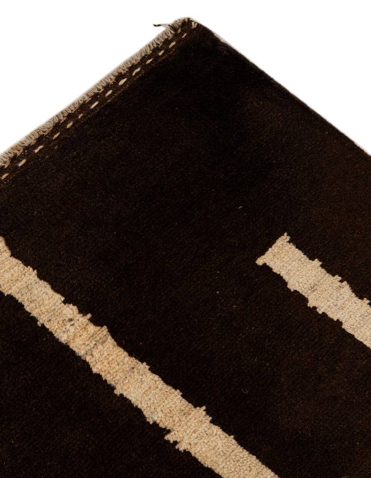 Detail image of 5' 3 x 7' 9  Hand Knotted Darya Wool Rug