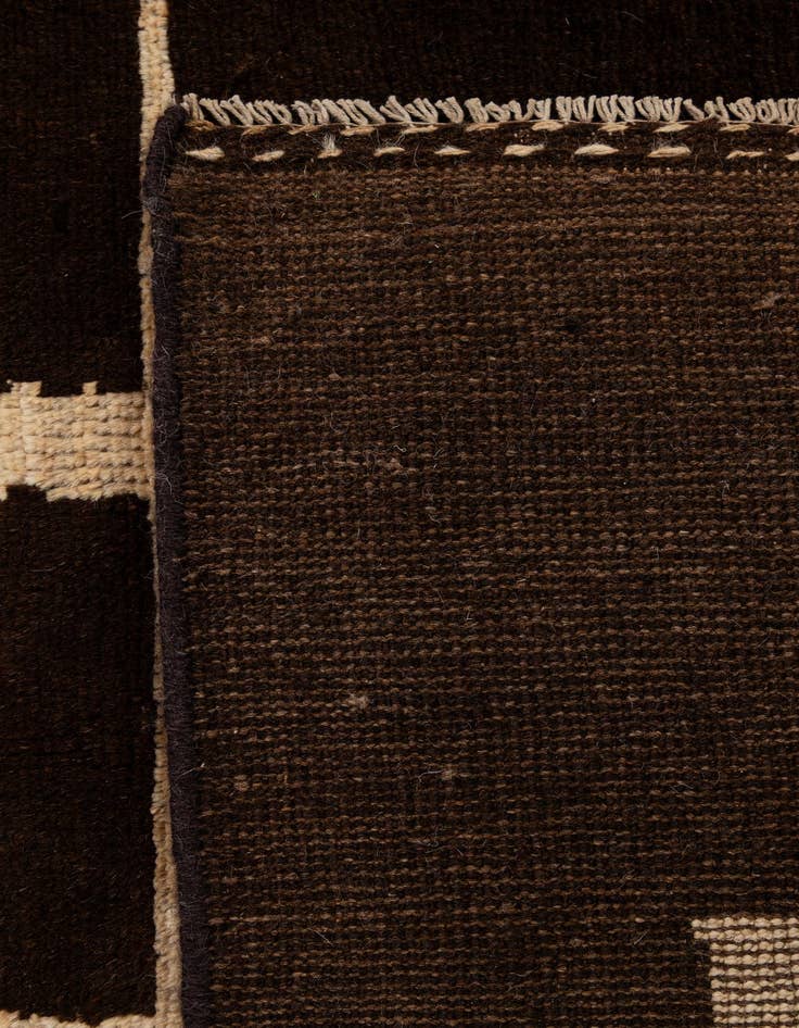 Detail image of 5' 3 x 7' 9  Hand Knotted Darya Wool Rug