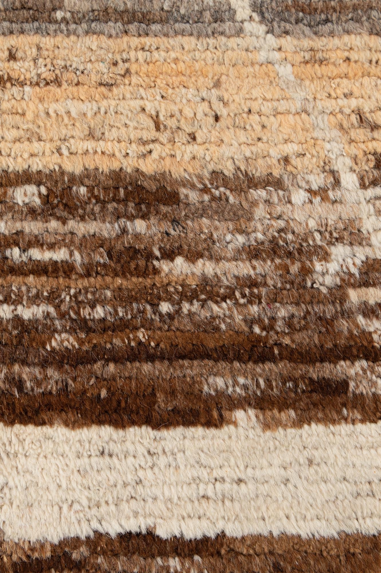 6' 8 x 9' 7 Hand Knotted Darya Wool Rug