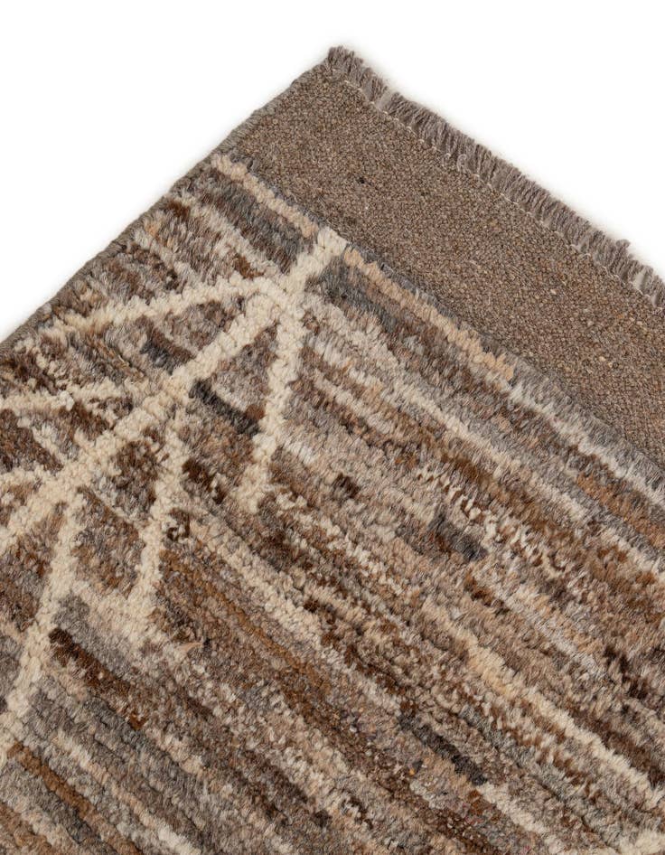 Detail image of 6' 8 x 9' 7  Hand Knotted Darya Wool Rug