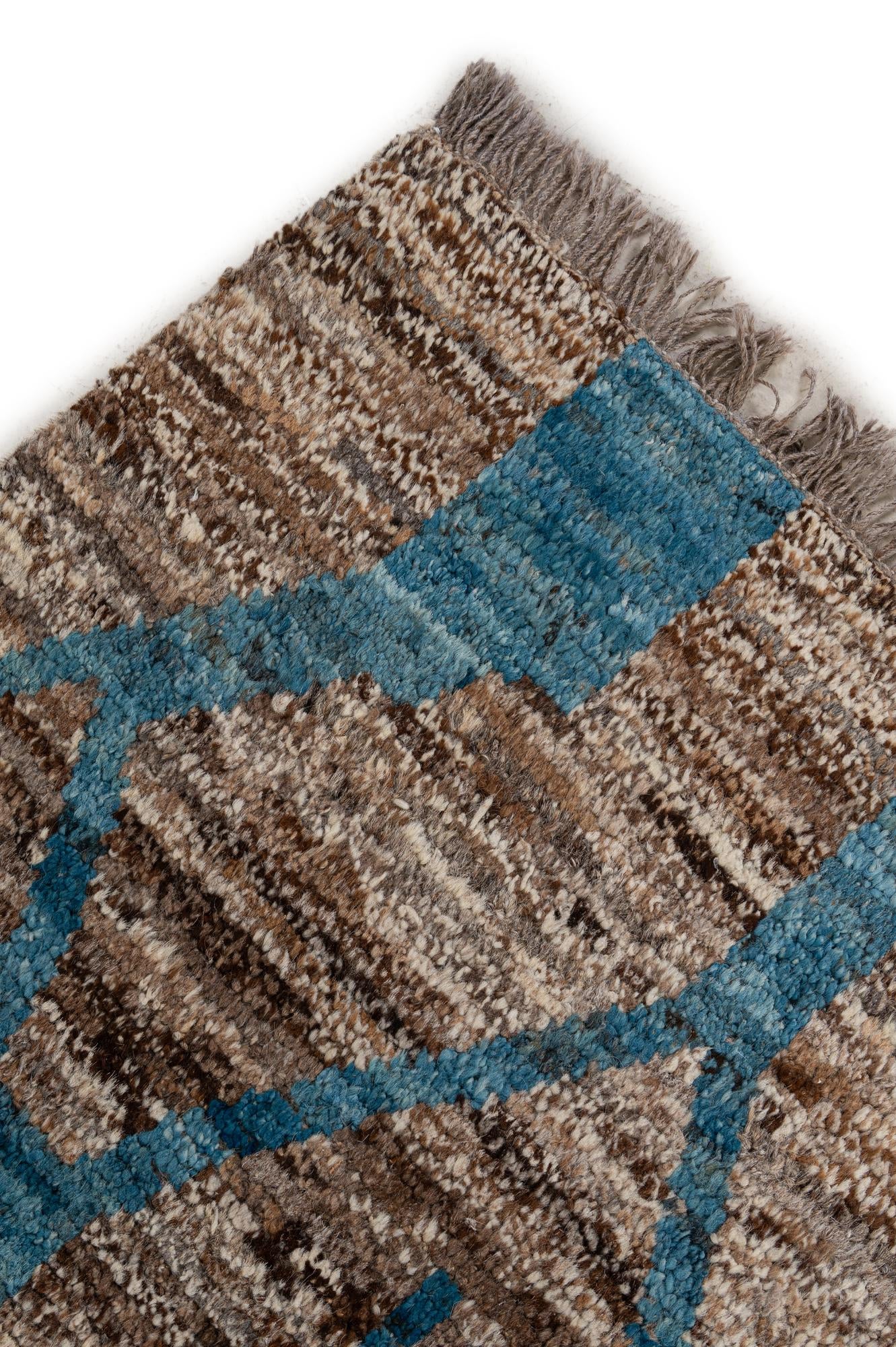 7' x 9' 10 Hand Knotted Darya Wool Rug