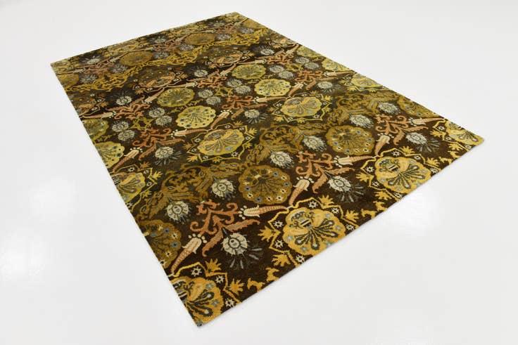 Detail image of 5' 8 x 8' 3 Hand Knotted Darya Rug