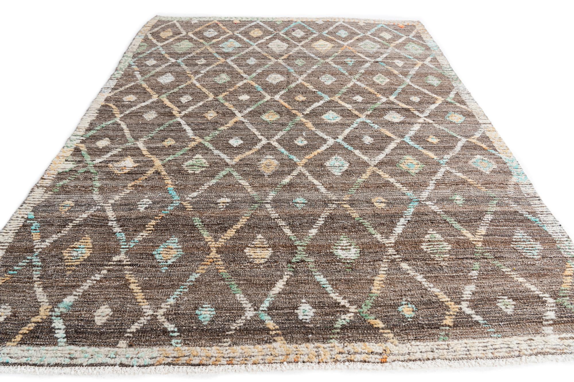 5' 8 x 8' 3 Hand Knotted Darya Wool Rug