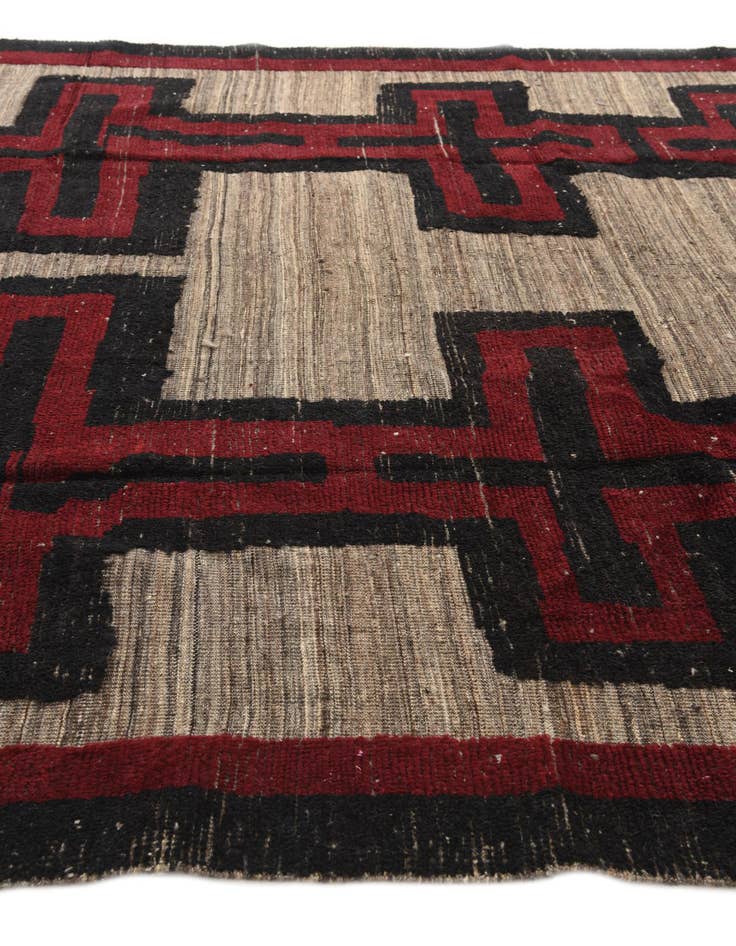 Detail image of 8' 9 x 13'  Hand Knotted Darya Wool Rug