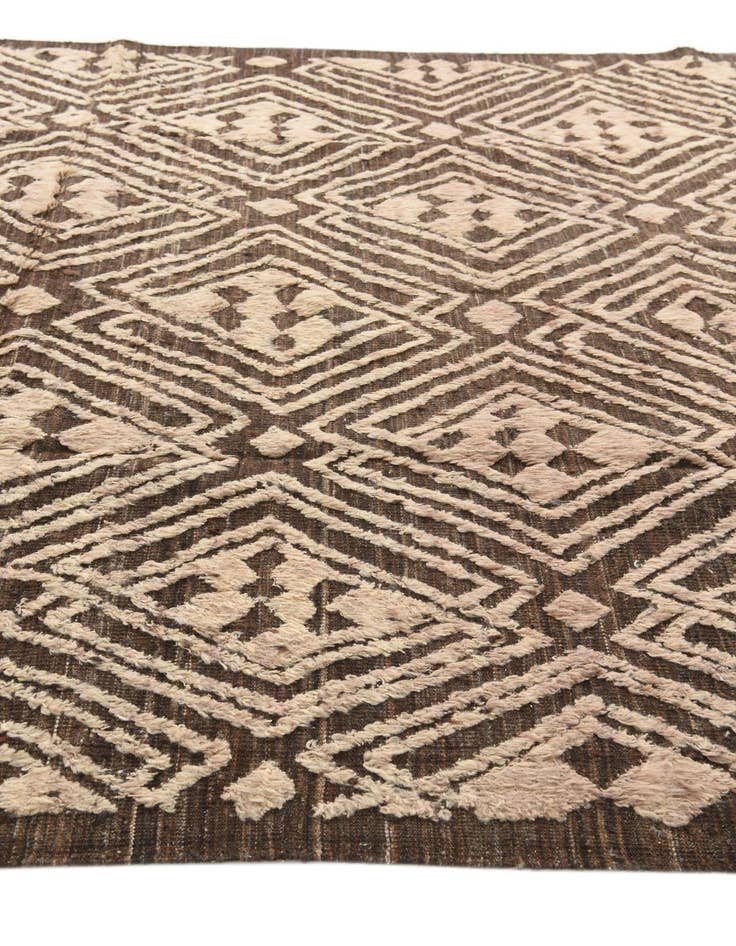 Detail image of 7' 10 x 9' 5  Hand Knotted Darya Wool Rug