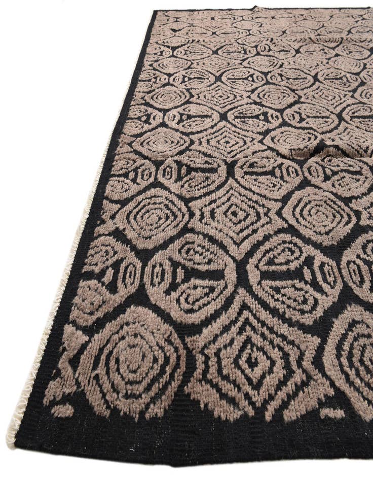 Detail image of 9' 2 x 13' 2  Hand Knotted Darya Wool Rug