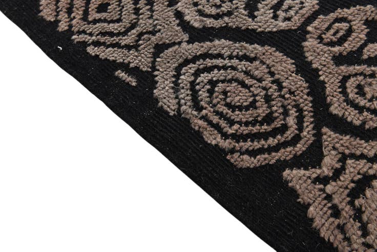 Detail image of 9' 2 x 13' 2 Hand Knotted Darya Wool Rug