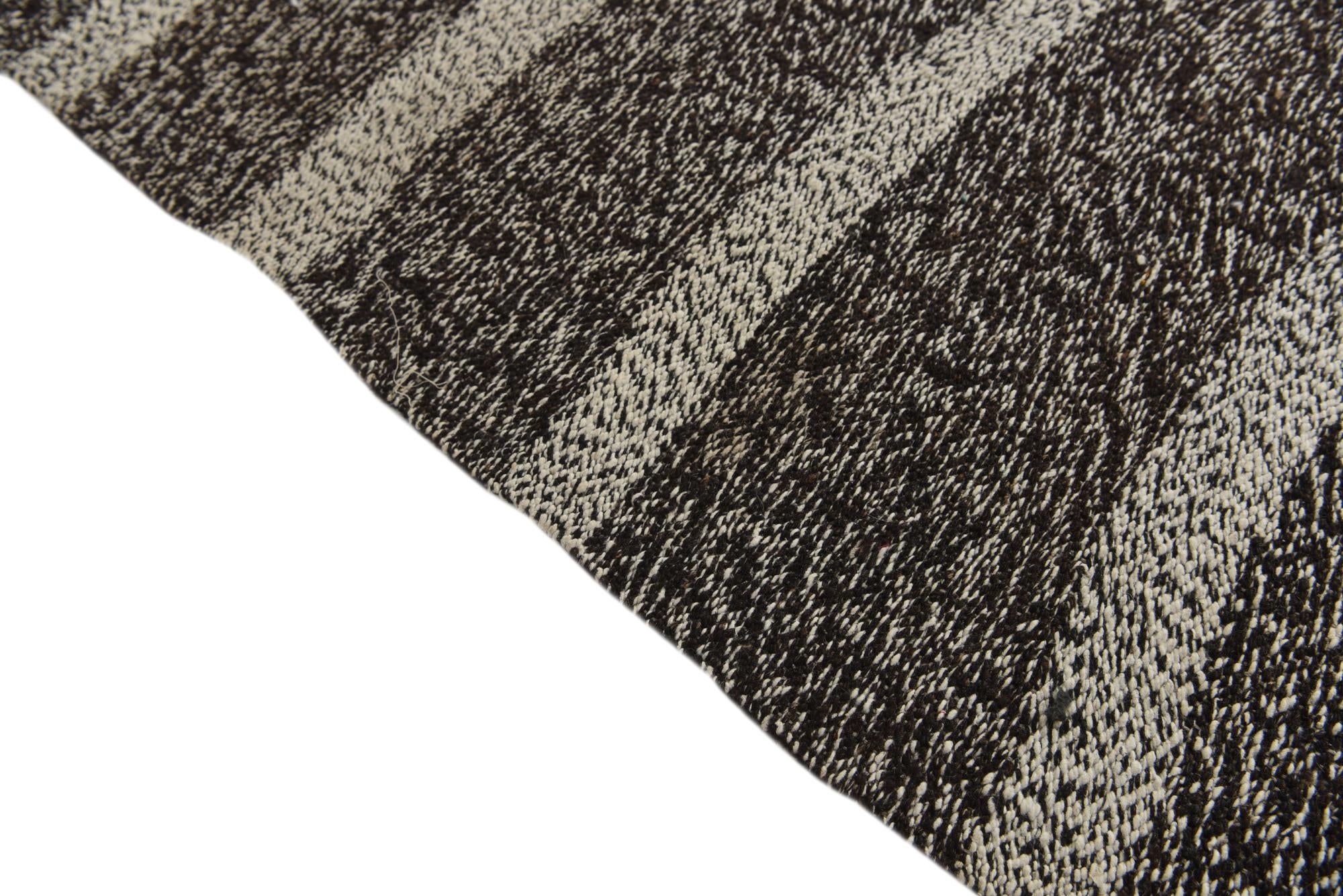 9' 4 x 11' 7 Hand Knotted Darya Wool Rug