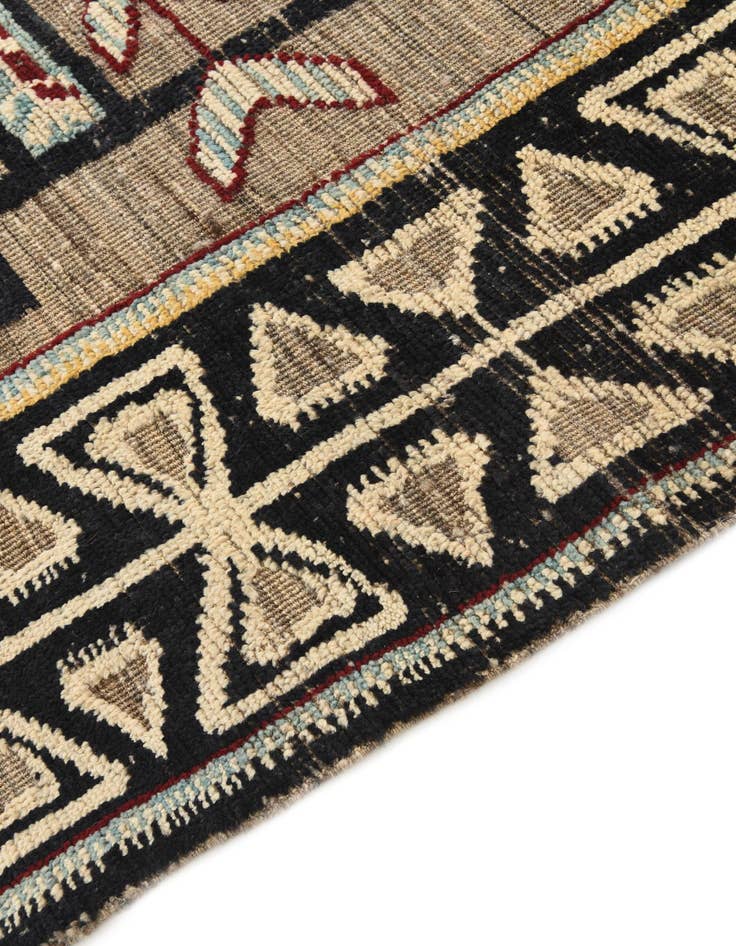 Detail image of 8' x 10' 2  Hand Knotted Darya Wool Rug