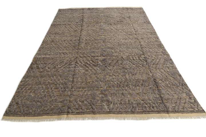 7' 7 x 10' 9 Hand Knotted Darya Wool Rug