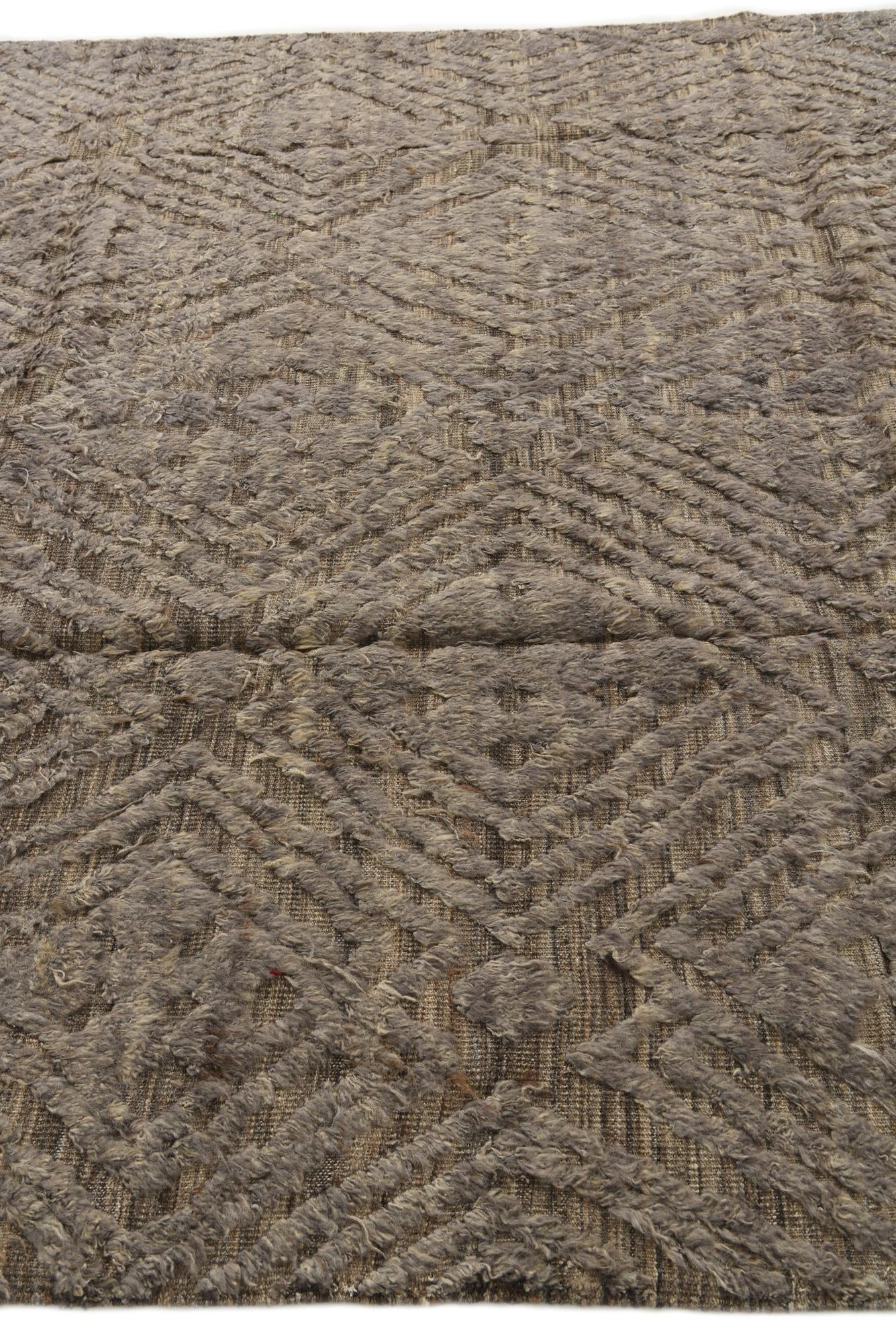 7' 7 x 10' 9 Hand Knotted Darya Wool Rug