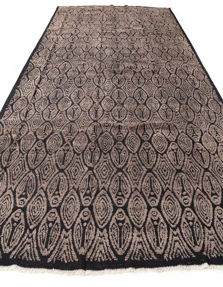 Detail image of 12' 7 x 15' 6  Hand Knotted Darya Wool Rug