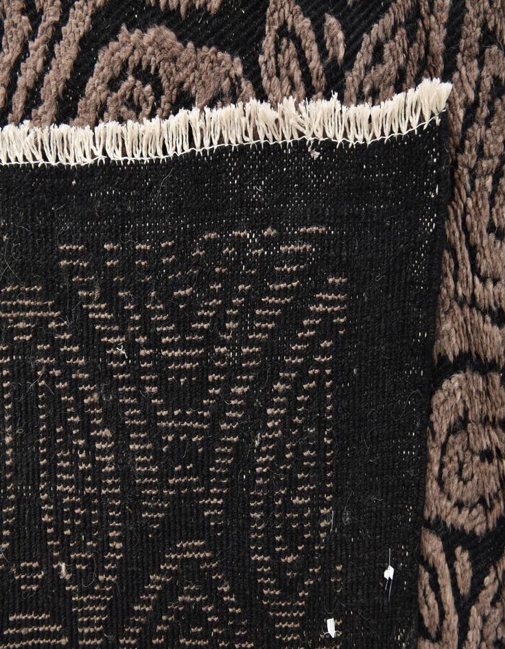 Detail image of 12' 7 x 15' 6  Hand Knotted Darya Wool Rug