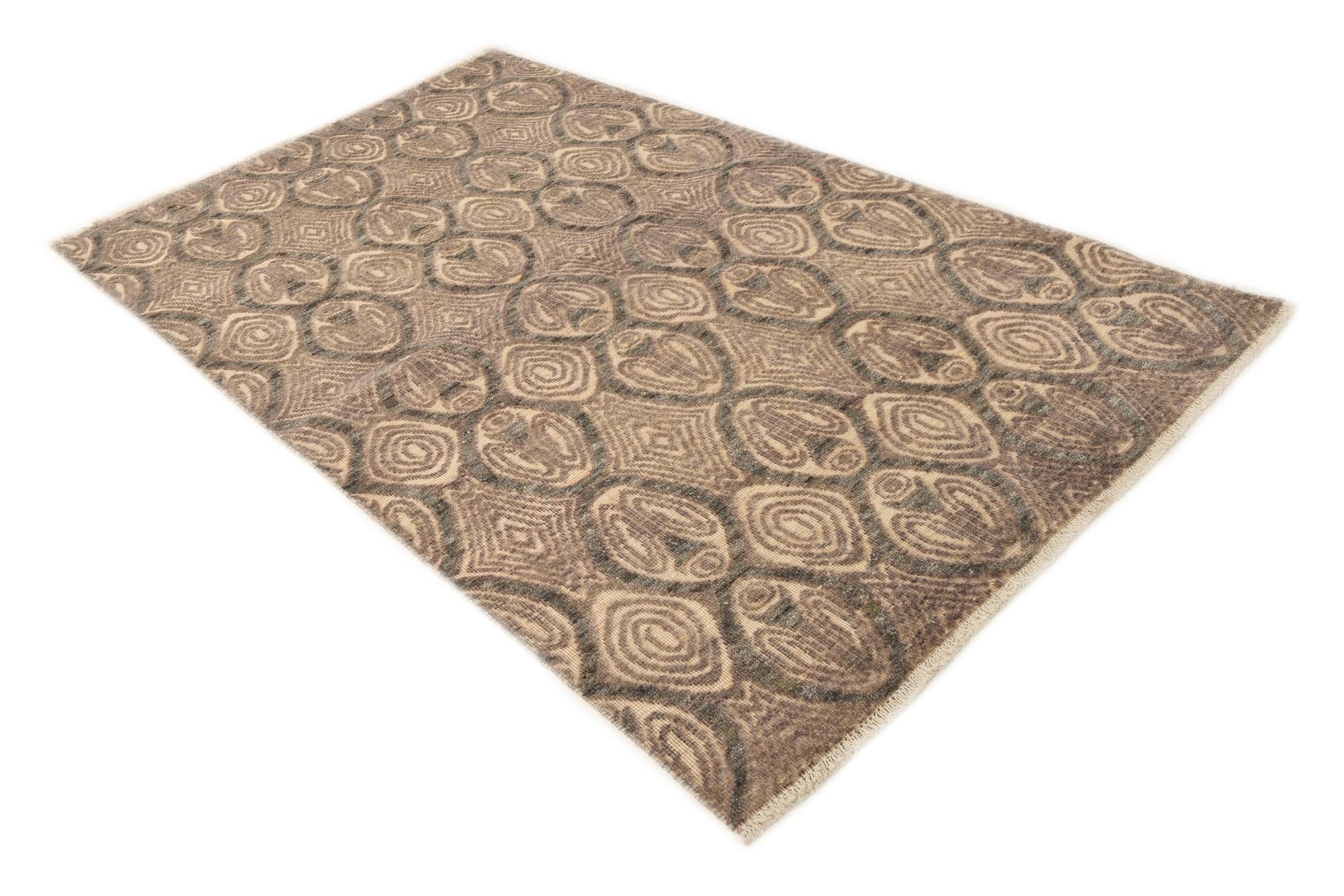 4' 5 x 7' 8 Hand Knotted Darya Wool Rug
