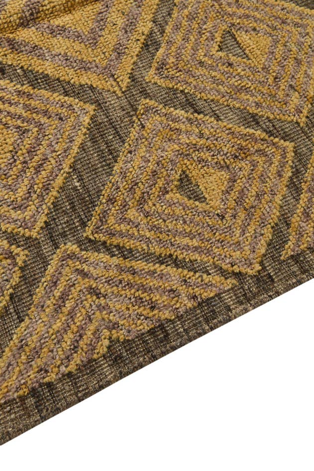 Detail image of 8' 2 x 10' 3 Hand Knotted Darya Wool Rug