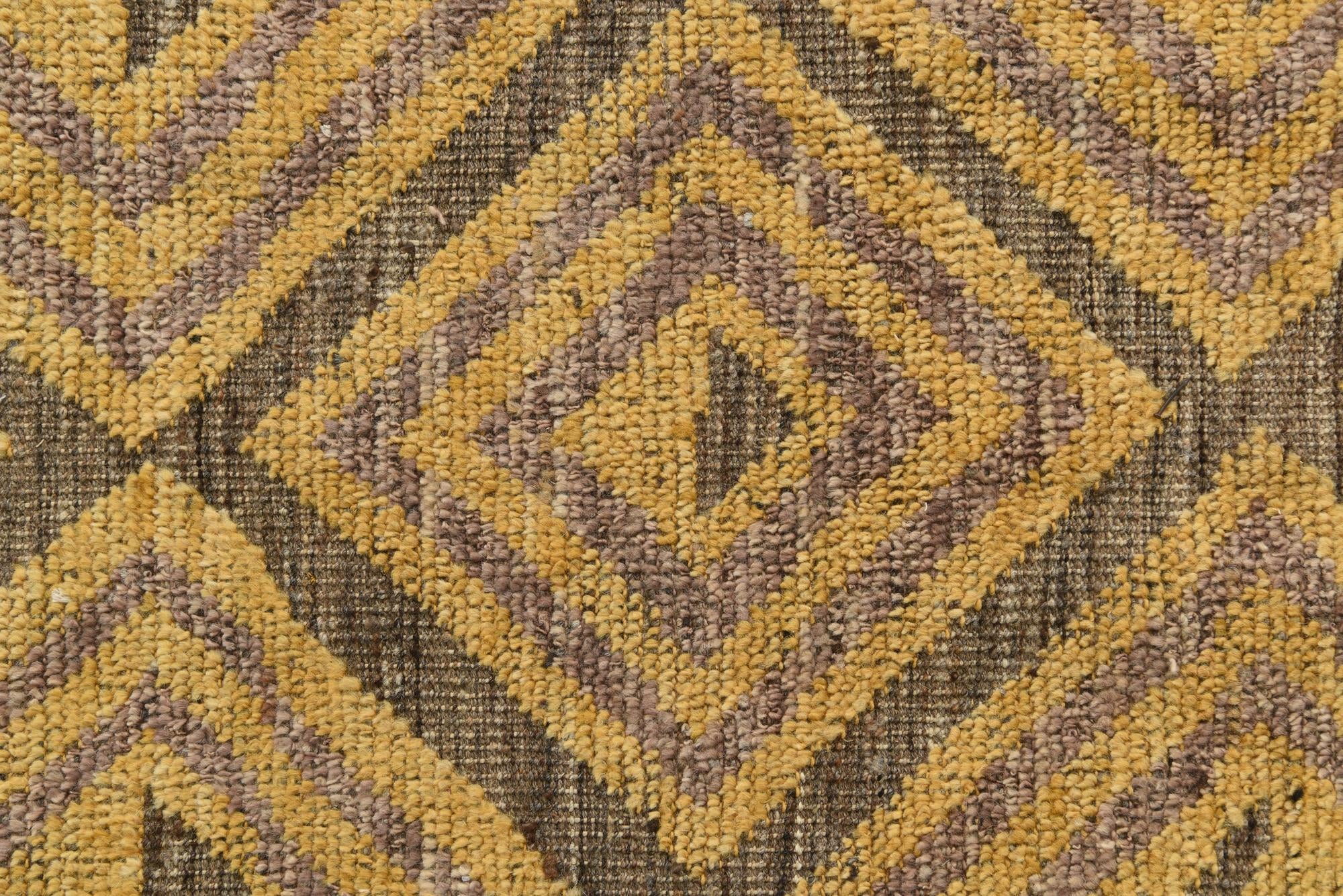 8' 2 x 10' 3 Hand Knotted Darya Wool Rug