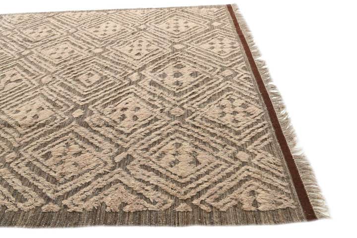 8' x 10' 7 Hand Knotted Darya Wool Rug