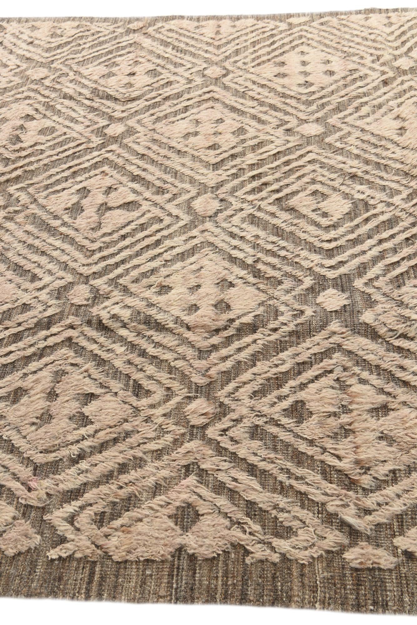 8' x 10' 7 Hand Knotted Darya Wool Rug