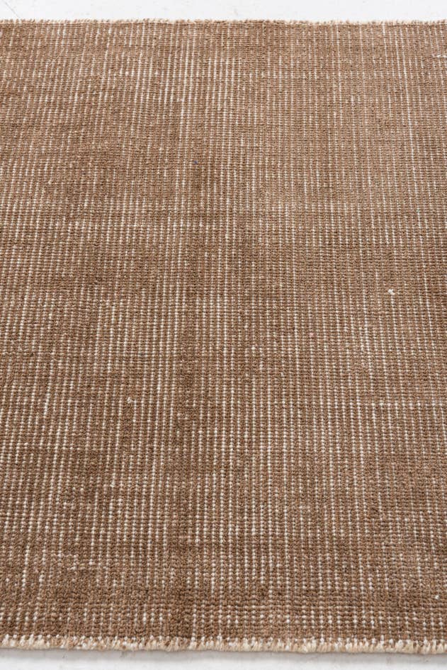 Detail image of 3' 4 x 5' 4 Hand Knotted Darya Oriental Wool Rug