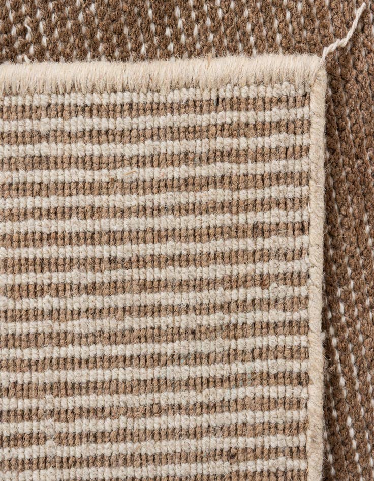 Detail image of 3' 4 x 5' 4  Hand Knotted Darya Oriental Wool Rug