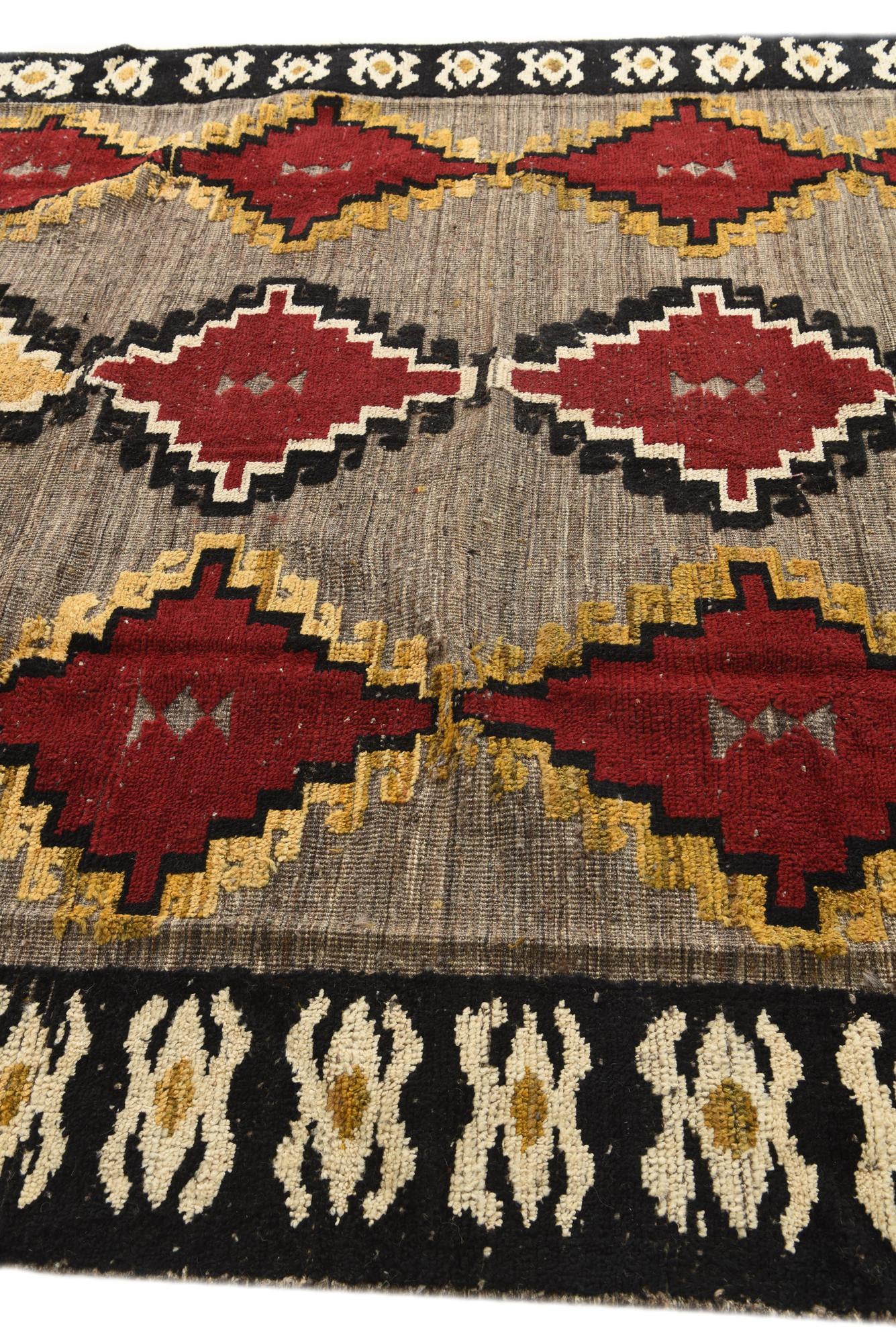8' x 10' 5 Hand Knotted Darya Wool Rug