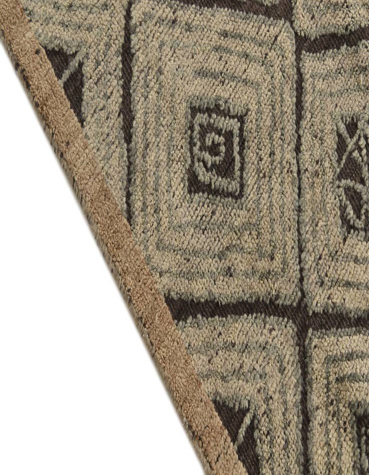 Detail image of 8' x 10' 4  Hand Knotted Darya Wool Rug