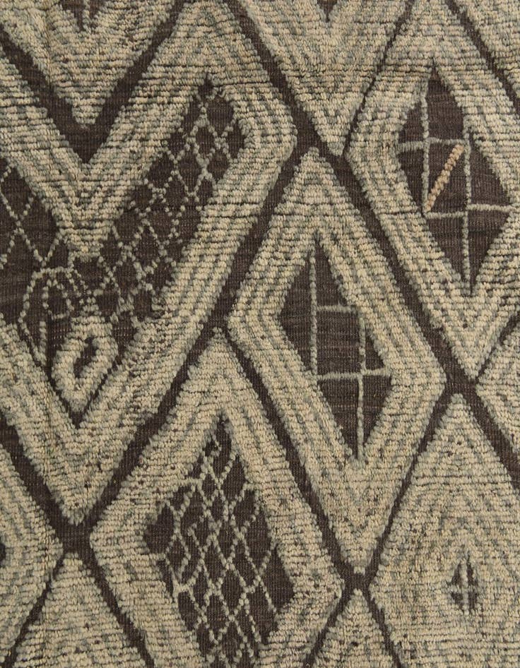 Detail image of 8' x 10' 4  Hand Knotted Darya Wool Rug