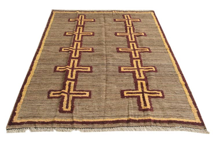 Detail image of 4' 10 x 7' 5 Hand Knotted Darya Wool Rug