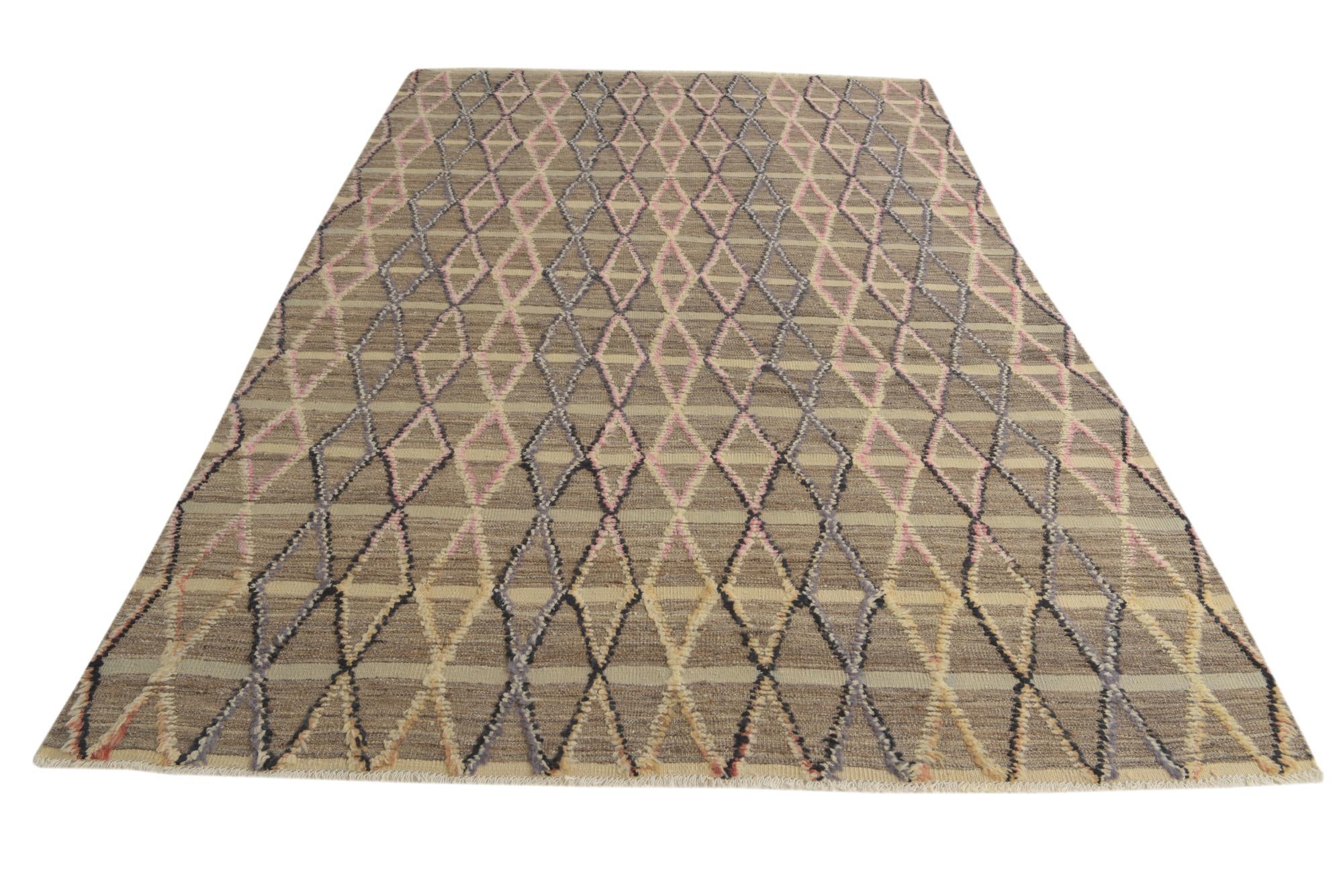 6' 5 x 10' Hand Knotted Darya Wool Rug
